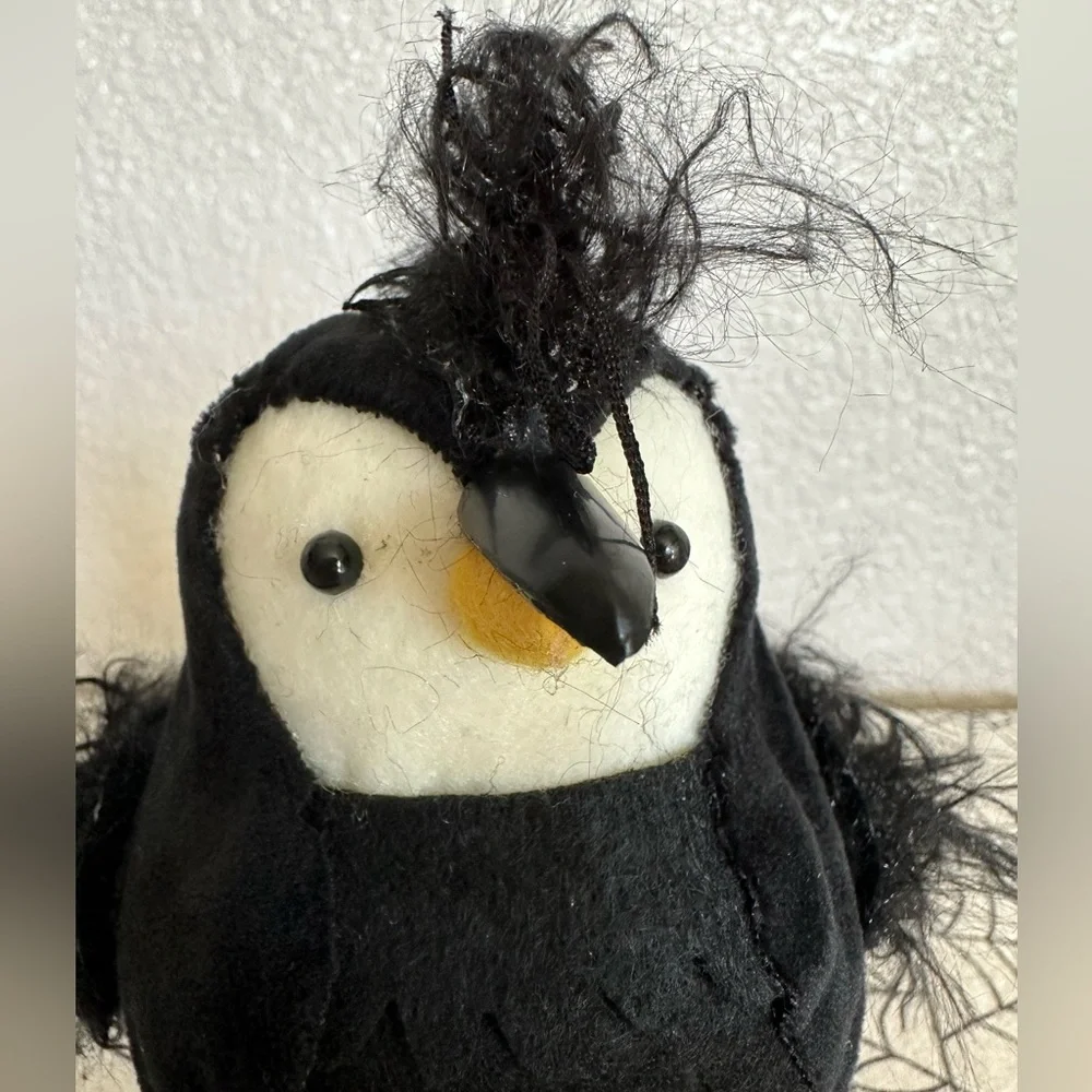 Target Halloween Midnight Raven Shadow the Bird Hyde and‎ Eek Featherly Friends